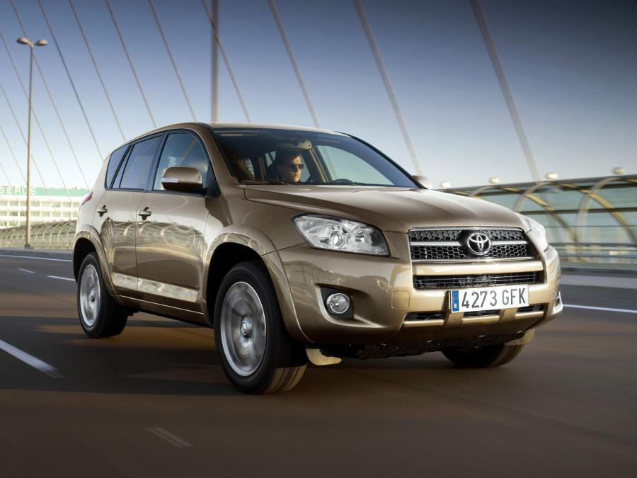  Toyota RAV4 2008 года  (фото 22 из 25)